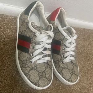 Boys Gucci Sneakers